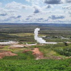 Geyser from the lookout point