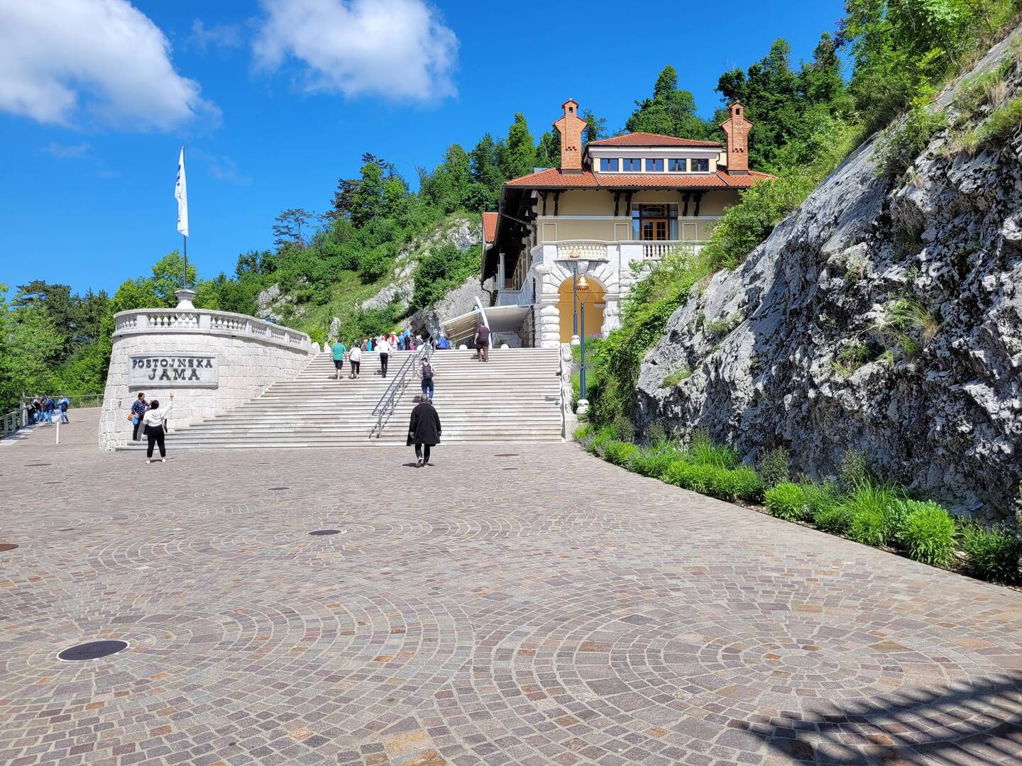 Main entrance to the cave