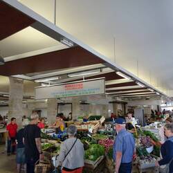 Gemüse, Fleisch, Hühner und Fische alle Art