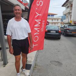 Poking around Neos Marmas