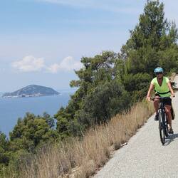 Cycling Parthenonas to Porto Koufo