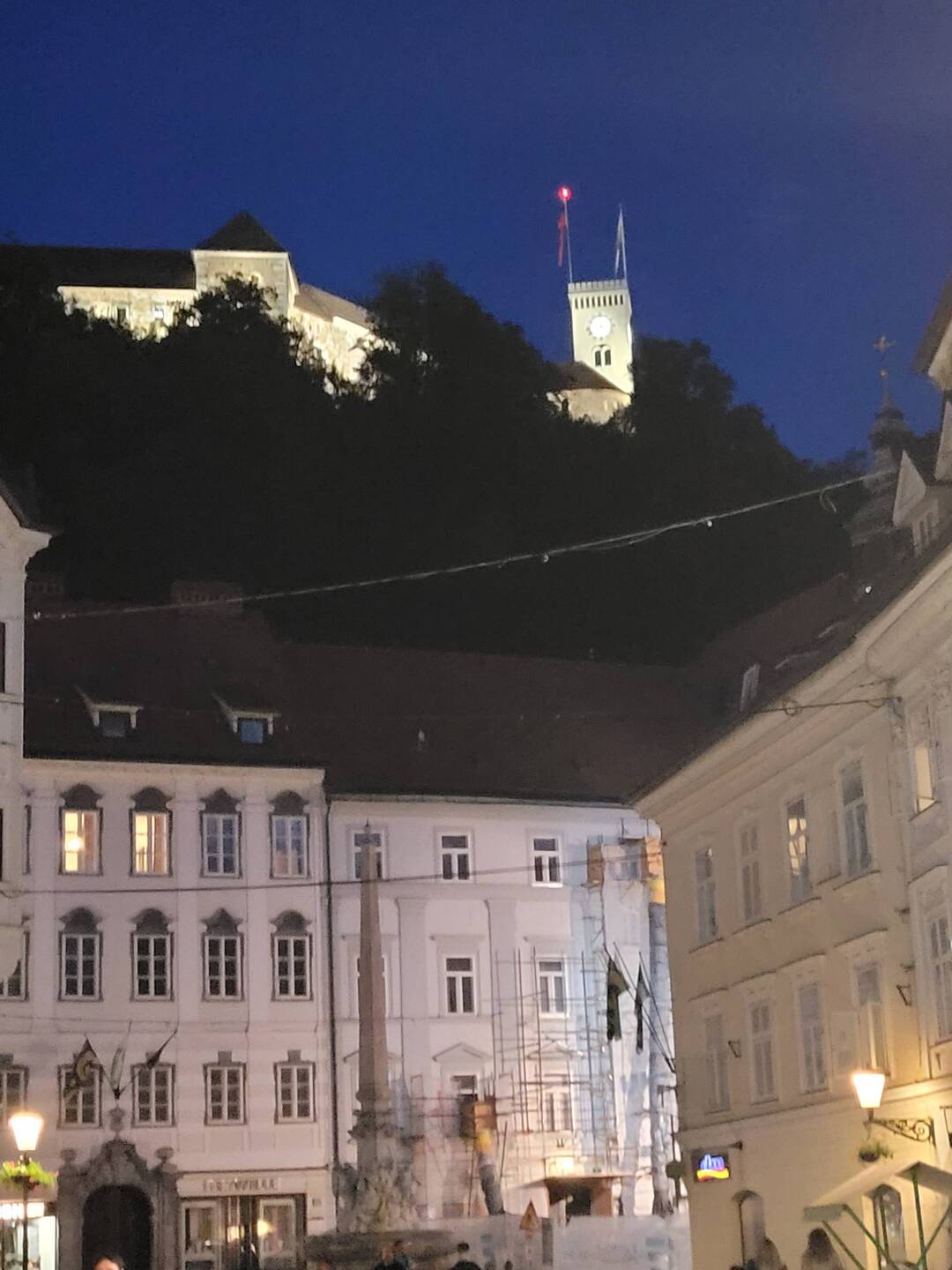 The castle at night