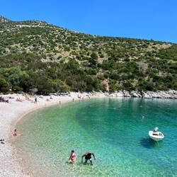 Dubovica beach