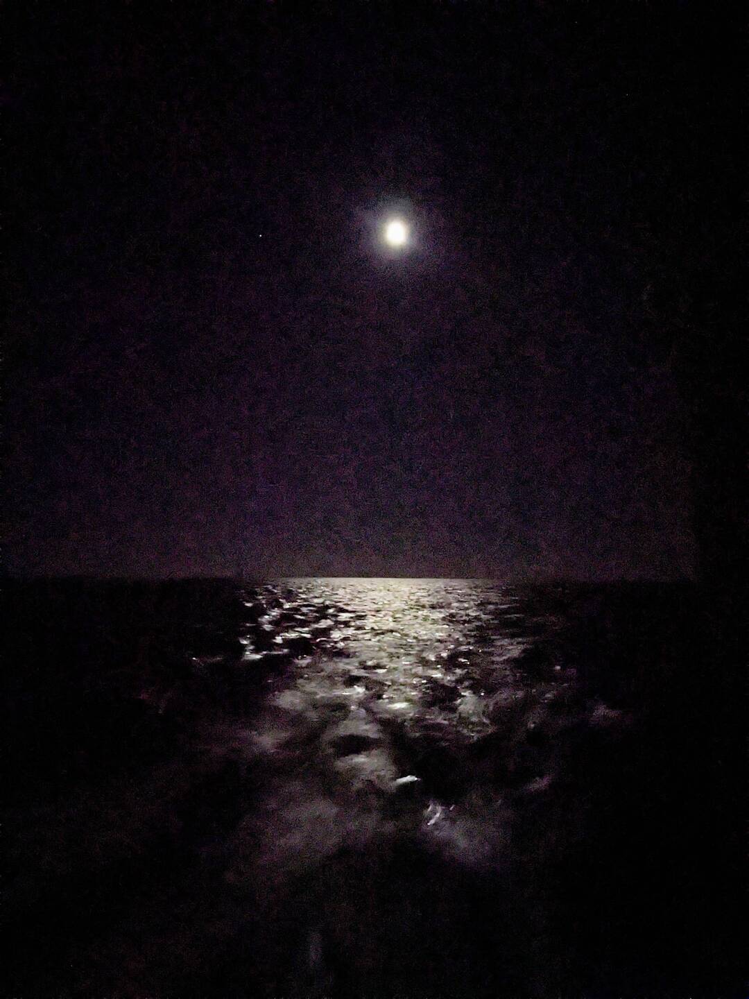 Full moon offshore