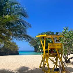 Fast kei Lüüt am Strand