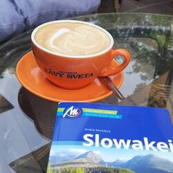 Dobrý, der tritt mit mir die Heimreise dann an.