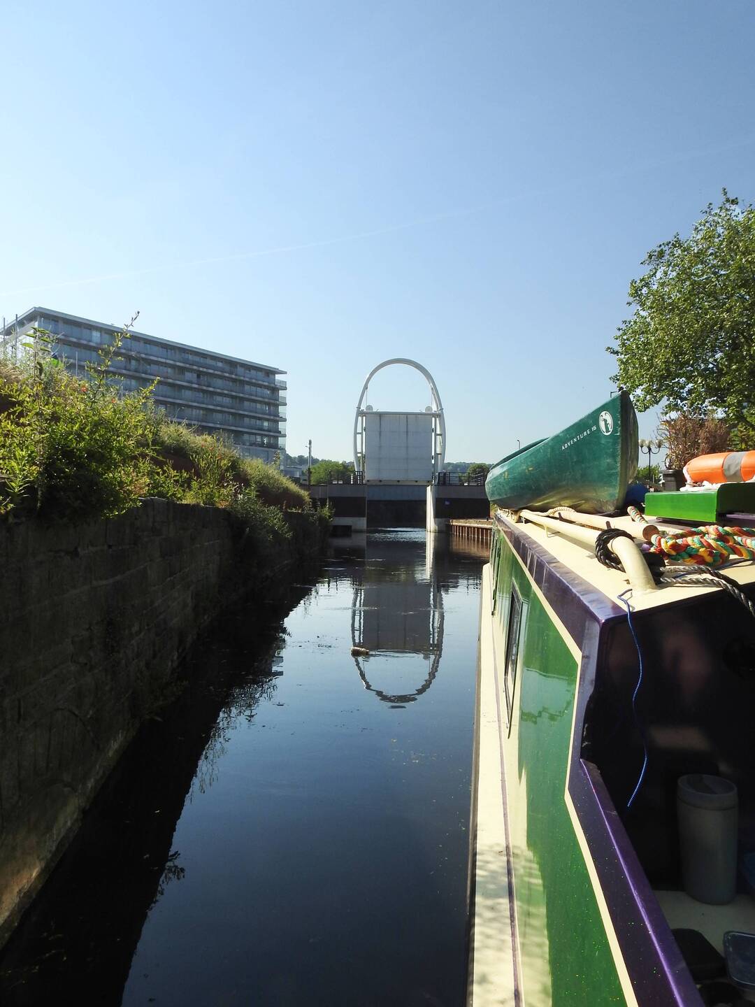 Rotherham lock and guillotine gated flood defenses.
