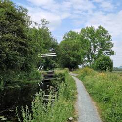 Lifting bridge on Montgomery Canal. User operated!