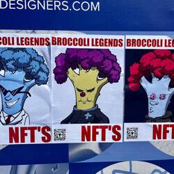 Broccolis everywhere!