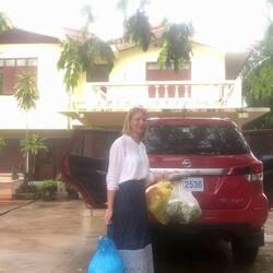 Nicht schön, aber ein schönes von mir mit Lao Rock haben wir irgendwie nicht aufgenommen.