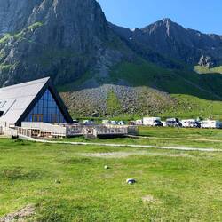 Lofoten Beach Camp