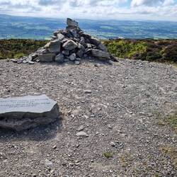 Penycloddiau burial mound