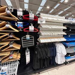 Kleiderbügel / Hangers