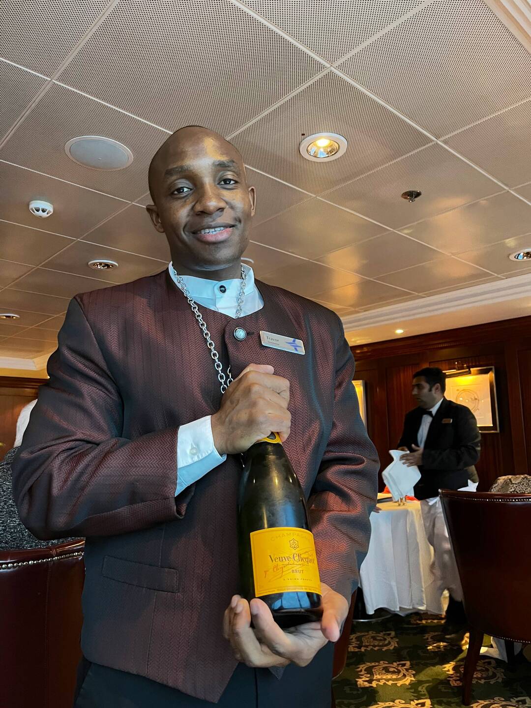 A bottle of Veuve🥂