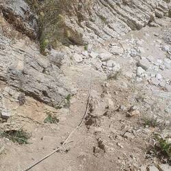 Gefährlicher Abstieg mit Kletterseil 😯