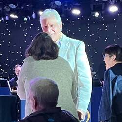 Singer/pianist