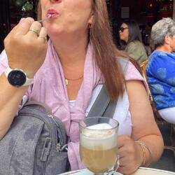 €7 for a cappuccino