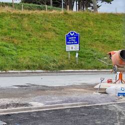 Entering Llandrillo yn Rhôs
