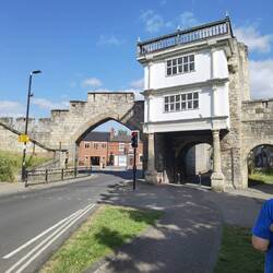 Eines der Stadttore von York