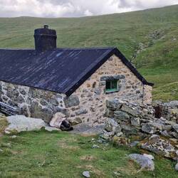 Dulyn bothy west elevation