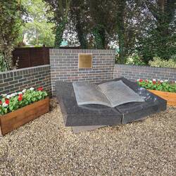 Denkmal für die polnischen Mathematiker, die wichtige Vorarbeit leisteten