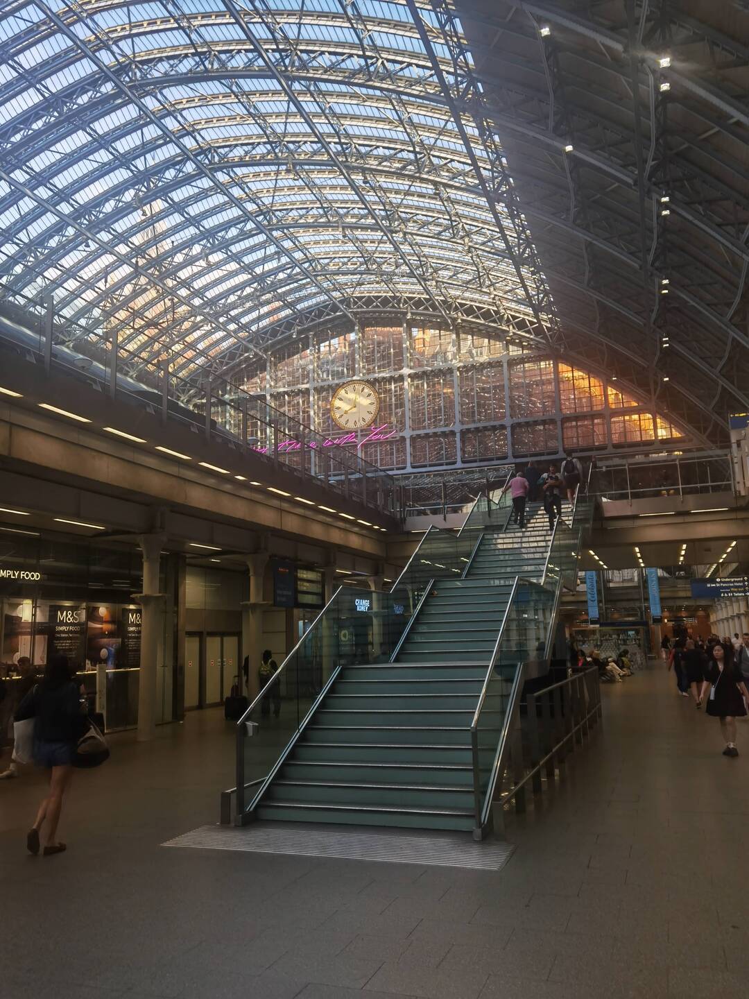 Der internationale Bahnhof St. Pancras