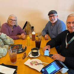 Lunch with our friends Doris and Louis