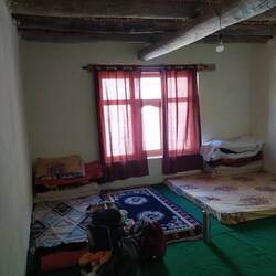 Mega Zimmer mit Bad ❤️