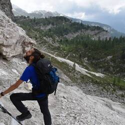 La rando se transforme bientôt en session d'escalade 😱