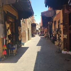 Learning my way to hammam (4 minutes by foot, but wanted to be sure.