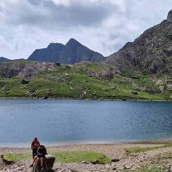North edge of Glaslyn lake. From here the Miners track becomes steep and is laid as steps