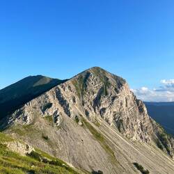 Links ging's an dem steinchen hinunter