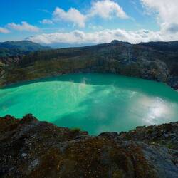 Worthwile waiting for the sun to shine onto the lakes