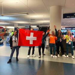 Das Trainerteam der Schweiz begrüßen