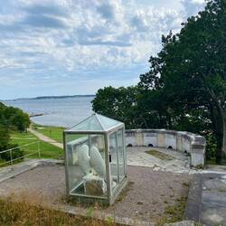 Umrisse des Mausoleums sind gut zu erkennen.