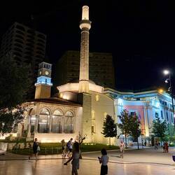 Et’hem-Bey-Moschee - einige der wenigen, nicht zerstörten Kirchen in 🇦🇱