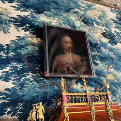 And on the other side, the queen