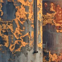 Beautiful patterns on a rotting silo