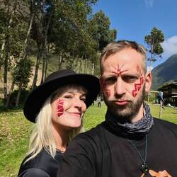 Mit Kriegsbemalung bis zum letzten km. Warriors 🤘