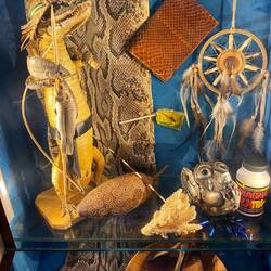 Dinge die vom Zoll beschlagnahmt wurden.