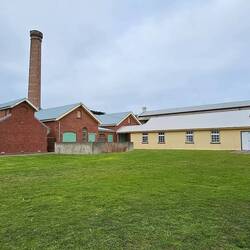 Disinfecting and bathing complex