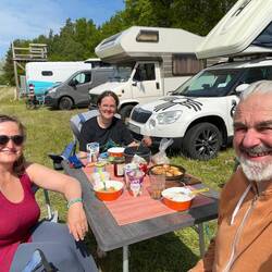 Start in den Tag mit einem gemütlichen Frühstück