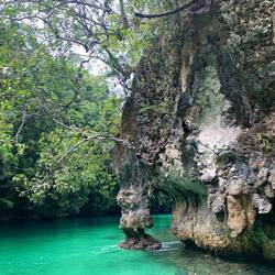 Dieser hängende Stein wird Pferdefuss genannt