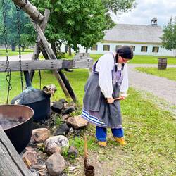 Bending Spruce for Canoes