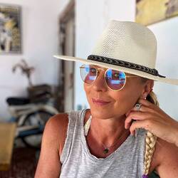 Im Piña tambien 🍍🍹☕️