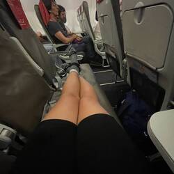 שורה משלי במטוס!