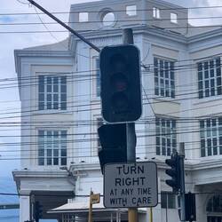 Random Schild in der Stadt