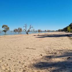 Menindee Lake...beautiful spot!