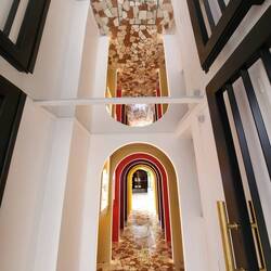 13 rue du Mont-Cenis, was the very famous “Cabaret de Patachou” of the 1950s-60s.