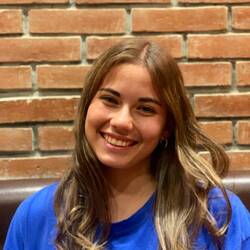 Mag die neuen Haare sehr :))